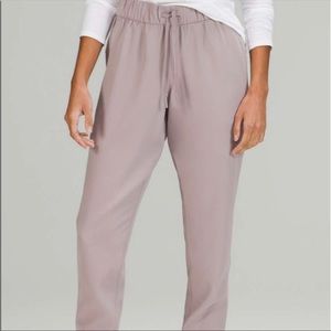 NWT lululemon on the fly pant in light purple color
